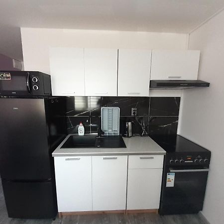 Apartman Laumar 3 Bzenec Luaran gambar